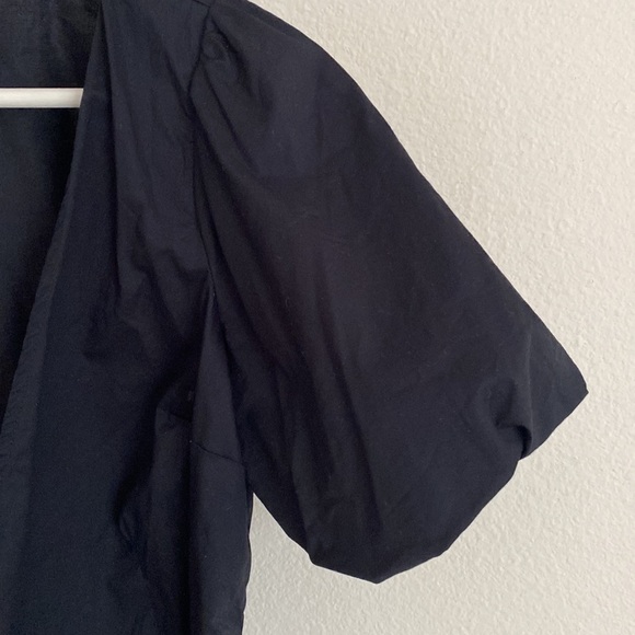 Old Navy Waist-Defined Puff-Sleeve Tie-Wrap Blouse Black S - Picture 7 of 10